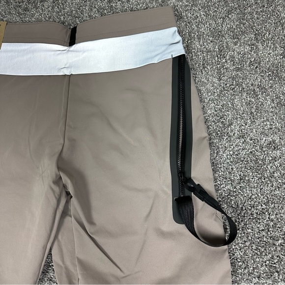 Nike Sportswear Tech Pack Mens Reflective Cargo Pants Size 34 Large DO4884-087 - Picture 11 of 15